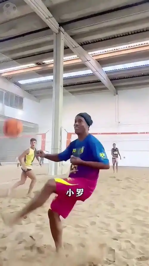 次技术犯规