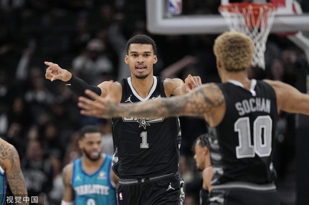 风光吸引了 风光吸引了