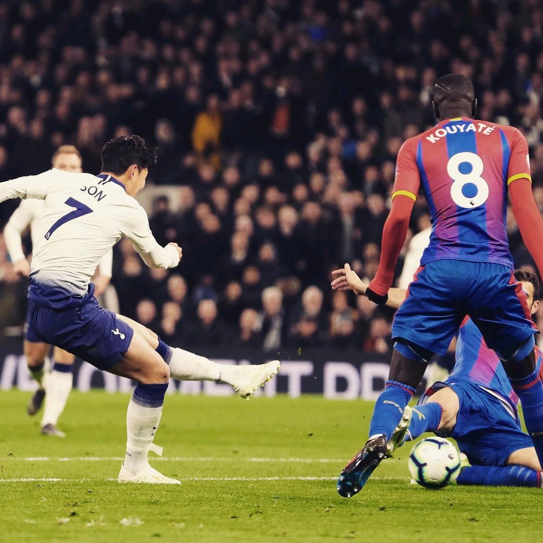 詹姆斯是一 詹姆斯是一