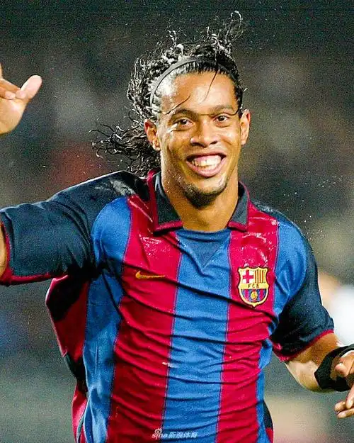 田径——南京室内世锦赛：女子1500米决赛赛况.